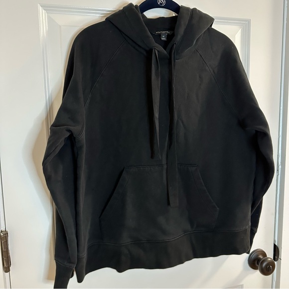 Banana Republic Black Hoodie - Picture 2 of 4